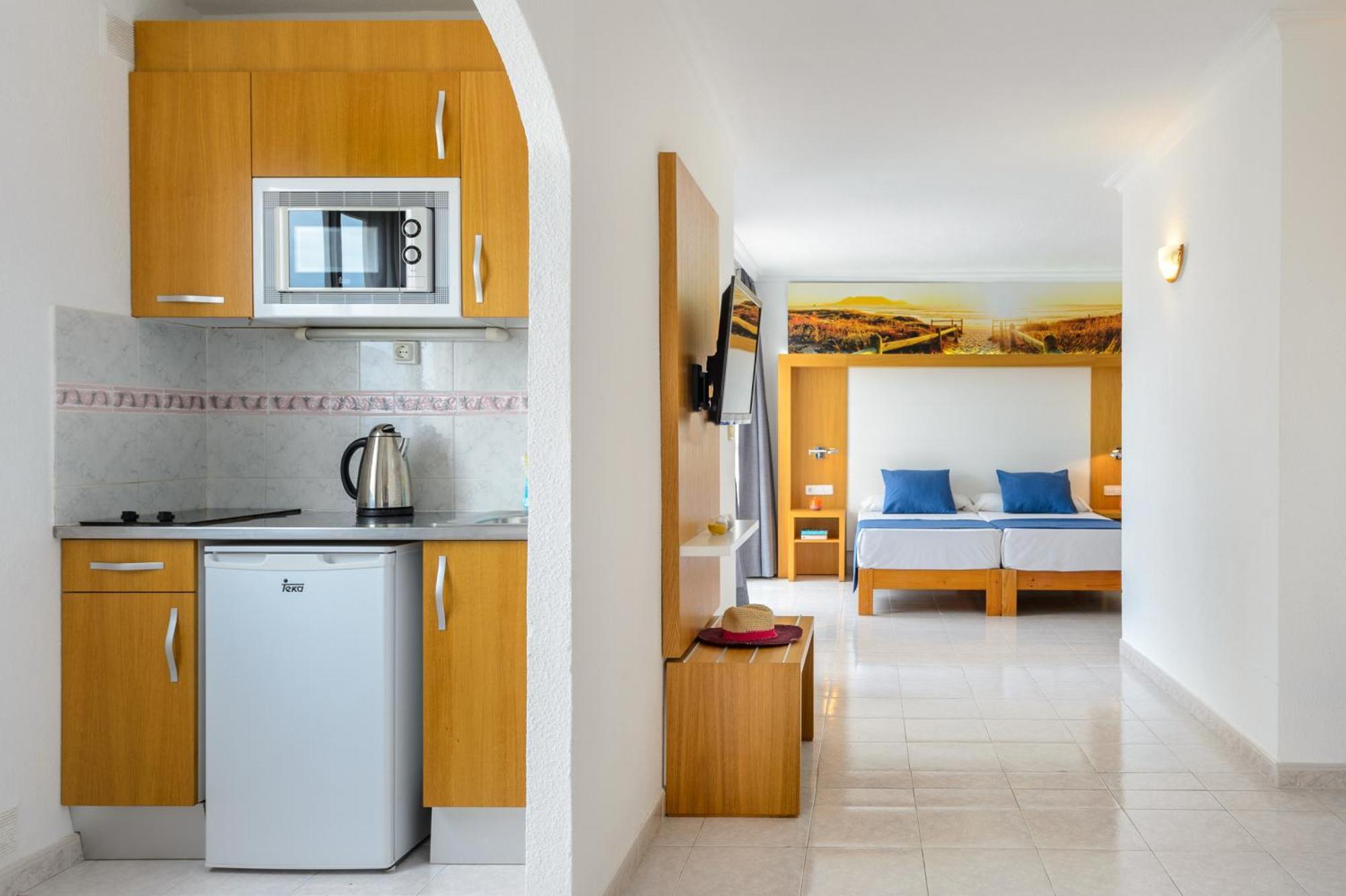 Hotel Apartamentos Vibra San Marino San Antonio  Eksteriør bilde