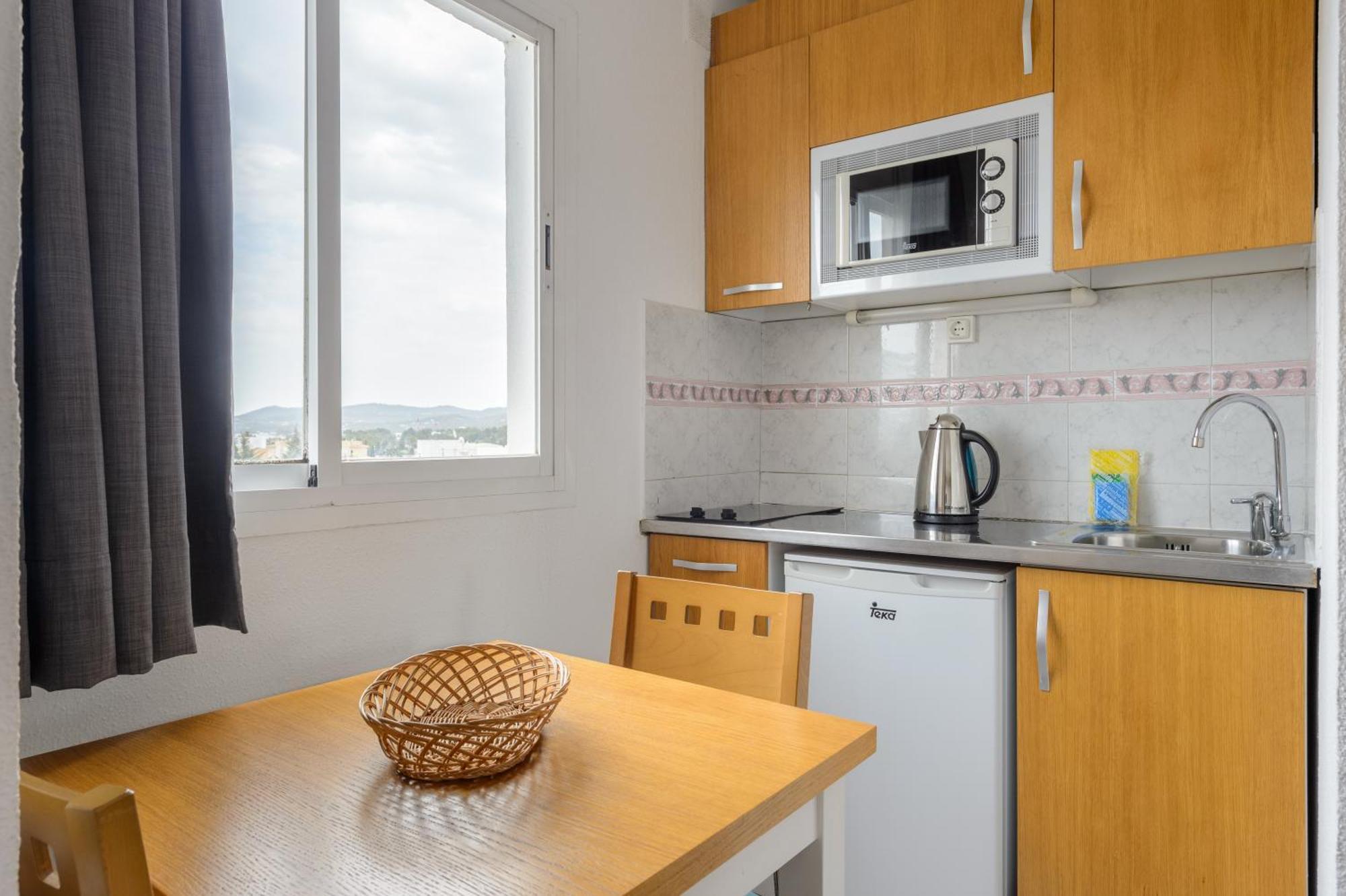 Hotel Apartamentos Vibra San Marino San Antonio  Eksteriør bilde
